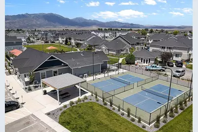 3948 N Cougar Ln, Eagle Mountain, UT 84005 - Photo 8