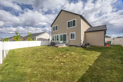 612 W 500 N, Smithfield, UT 84335 - Photo 4