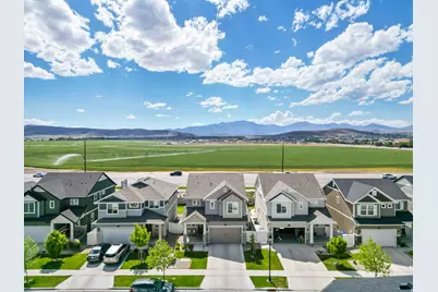 142 S Copper Canyon Ln, Saratoga Springs, UT 84045 - Photo 4