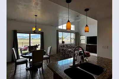 569 E 1540 S, Lehi, UT 84043 - Photo 10