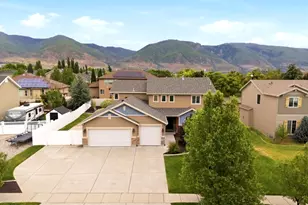 726 N Monarch Way, Farmington, UT 84025 - Photo 2