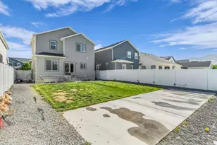 1318 Pamela St, Eagle Mountain, UT 84005 - Photo 32