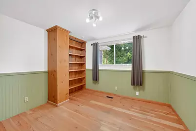 3006 N Indian Hills Dr E, Provo, UT 84604 - Photo 22