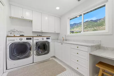3195 E Walker Mill Dr, Holladay, UT 84121 - Photo 40