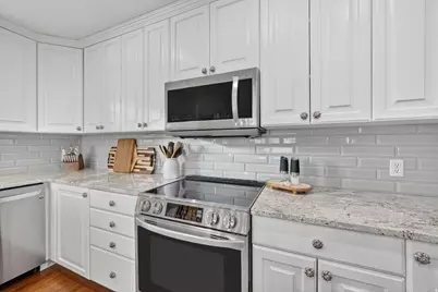 915 Northridge Dr, Bountiful, UT 84010 - Photo 4