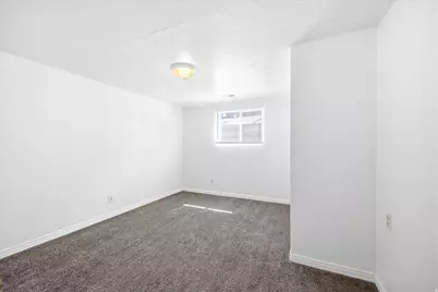 2141 W 7125 S, West Jordan, UT 84084 - Photo 22