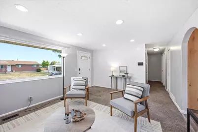 2141 W 7125 S, West Jordan, UT 84084 - Photo 4