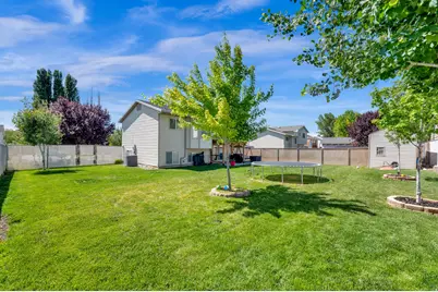 1602 N 725 W, Clinton, UT 84015 - Photo 24