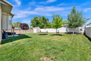 1602 N 725 W, Clinton, UT 84015 - Photo 28