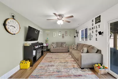 1602 N 725 W, Clinton, UT 84015 - Photo 18