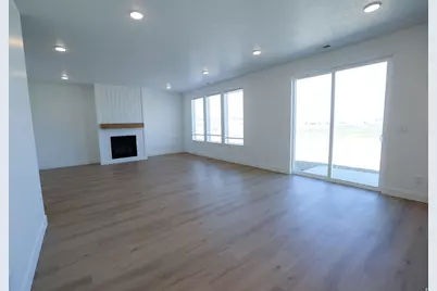 155 W 510 N, Smithfield, UT 84335 - Photo 10