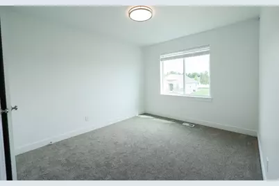 155 W 510 N, Smithfield, UT 84335 - Photo 18