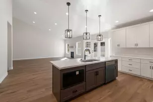 1026 E 20 N, Orem, UT 84097 - Photo 12