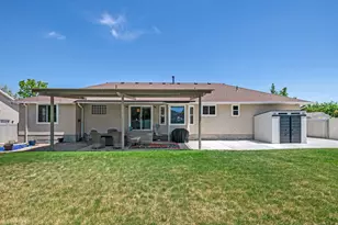 9642 S 1630 W, South Jordan, UT 84095 - Photo 32