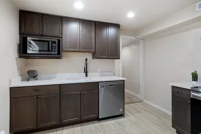 9642 S 1630 W, South Jordan, UT 84095 - Photo 24