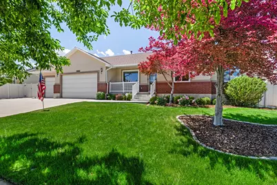 9642 S 1630 W, South Jordan, UT 84095 - Photo 2