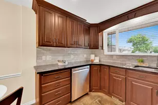 4603 S Beechwood Rd W, Taylorsville, UT 84123 - Photo 12