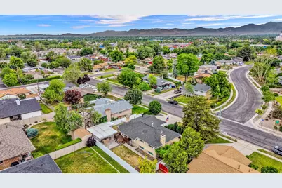 4603 S Beechwood Rd W, Taylorsville, UT 84123 - Photo 46