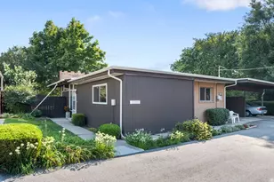 3385 S Pioneer St, Salt Lake City, UT 84109 - Photo 2