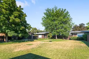 3385 S Pioneer St, Salt Lake City, UT 84109 - Photo 12
