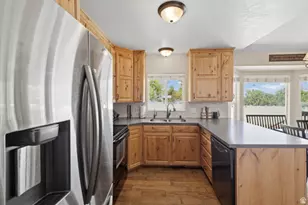 3462 W Melody Creek Cir S, Riverton, UT 84065 - Photo 14