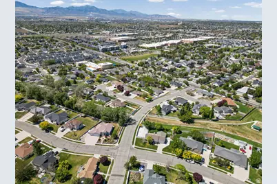 3462 W Melody Creek Cir S, Riverton, UT 84065 - Photo 48