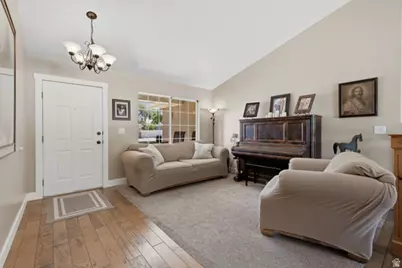 3462 W Melody Creek Cir S, Riverton, UT 84065 - Photo 8