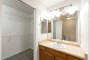 242 E Spencer Peak Way, Draper, UT 84020 - Photo 8