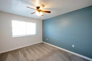 242 E Spencer Peak Way, Draper, UT 84020 - Photo 6
