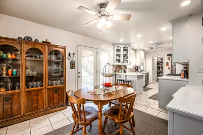 2124 E Cherry Ln, Layton, UT 84040 - Photo 2