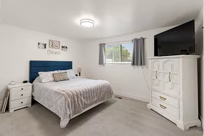 285 W 300 N, Smithfield, UT 84335 - Photo 14