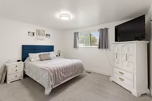 285 W 300 N, Smithfield, UT 84335 - Photo 14