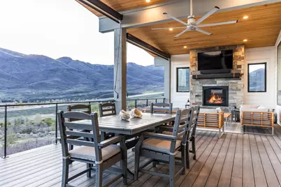 5065 N Lauralwood St, Heber City, UT 84032 - Photo 10