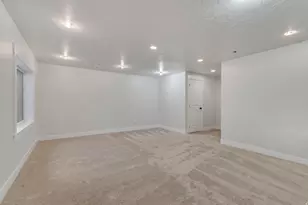9399 N Vernham Ln, Eagle Mountain, UT 84005 - Photo 20