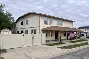 5421 S 2775 W, Roy, UT 84067 - Photo 2