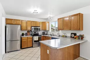 604 S 640 W, Lehi, UT 84043 - Photo 8