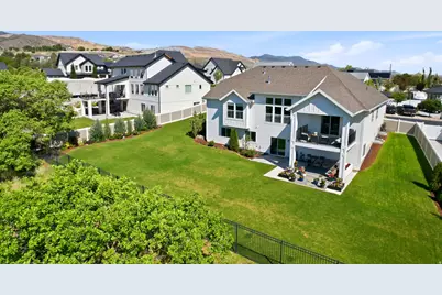 6829 W Smoky Oaks Ln, Herriman, UT 84096 - Photo 4