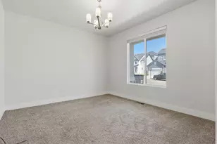 609 W Summit View Way, Lehi, UT 84043 - Photo 2