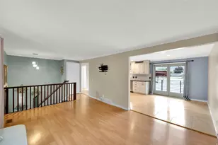 7187 S 1700 E, Cottonwood Heights, UT 84121 - Photo 2