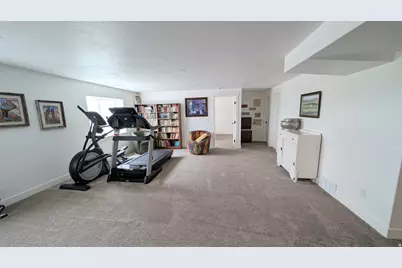 758 E 675 S, Hyrum, UT 84319 - Photo 24