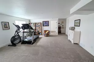 758 E 675 S, Hyrum, UT 84319 - Photo 24
