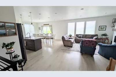 758 E 675 S, Hyrum, UT 84319 - Photo 44