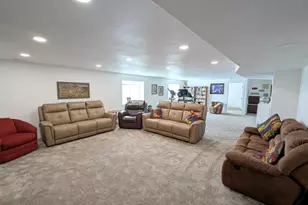 758 E 675 S, Hyrum, UT 84319 - Photo 42