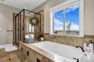 740 E 100 S, Hyde Park, UT 84318 - Photo 22