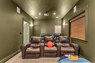 740 E 100 S, Hyde Park, UT 84318 - Photo 46
