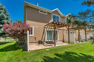 677 W Villa Dr S, Sandy, UT 84070 - Photo 2