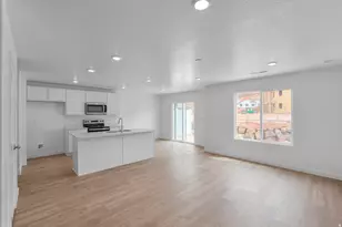 2133 S Wolverine Way, Washington, UT 84780 - Photo 4