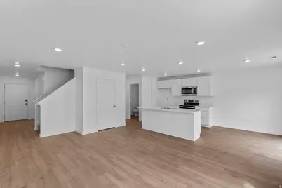 2133 S Wolverine Way #2440, Washington, UT 84780 - Photo 6