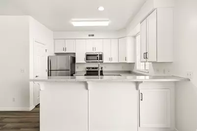 486 N Kent Dr W, North Salt Lake, UT 84054 - Photo 12