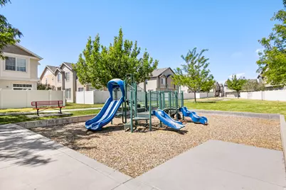 486 N Kent Dr W, North Salt Lake, UT 84054 - Photo 38